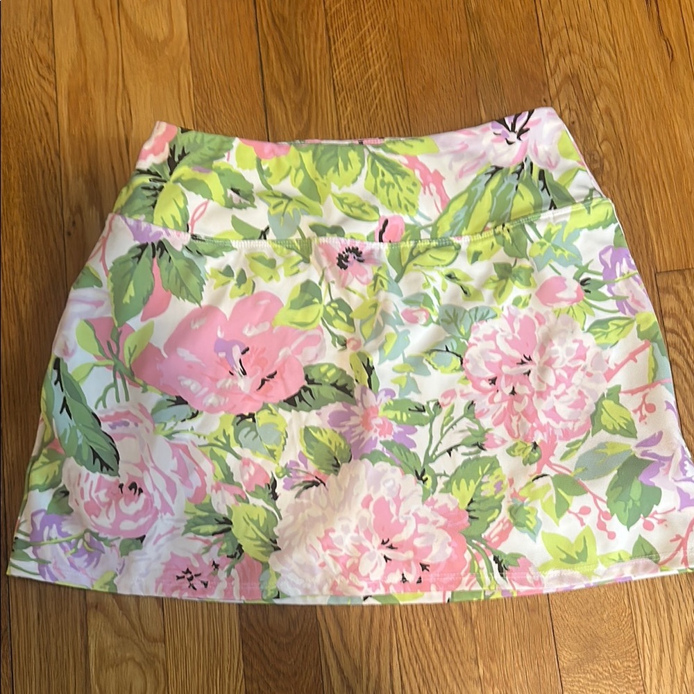Floral Mini Skort. Pockets.